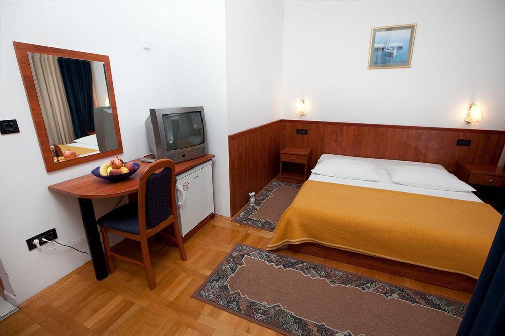 Villa Vinka Tucepi Luaran gambar