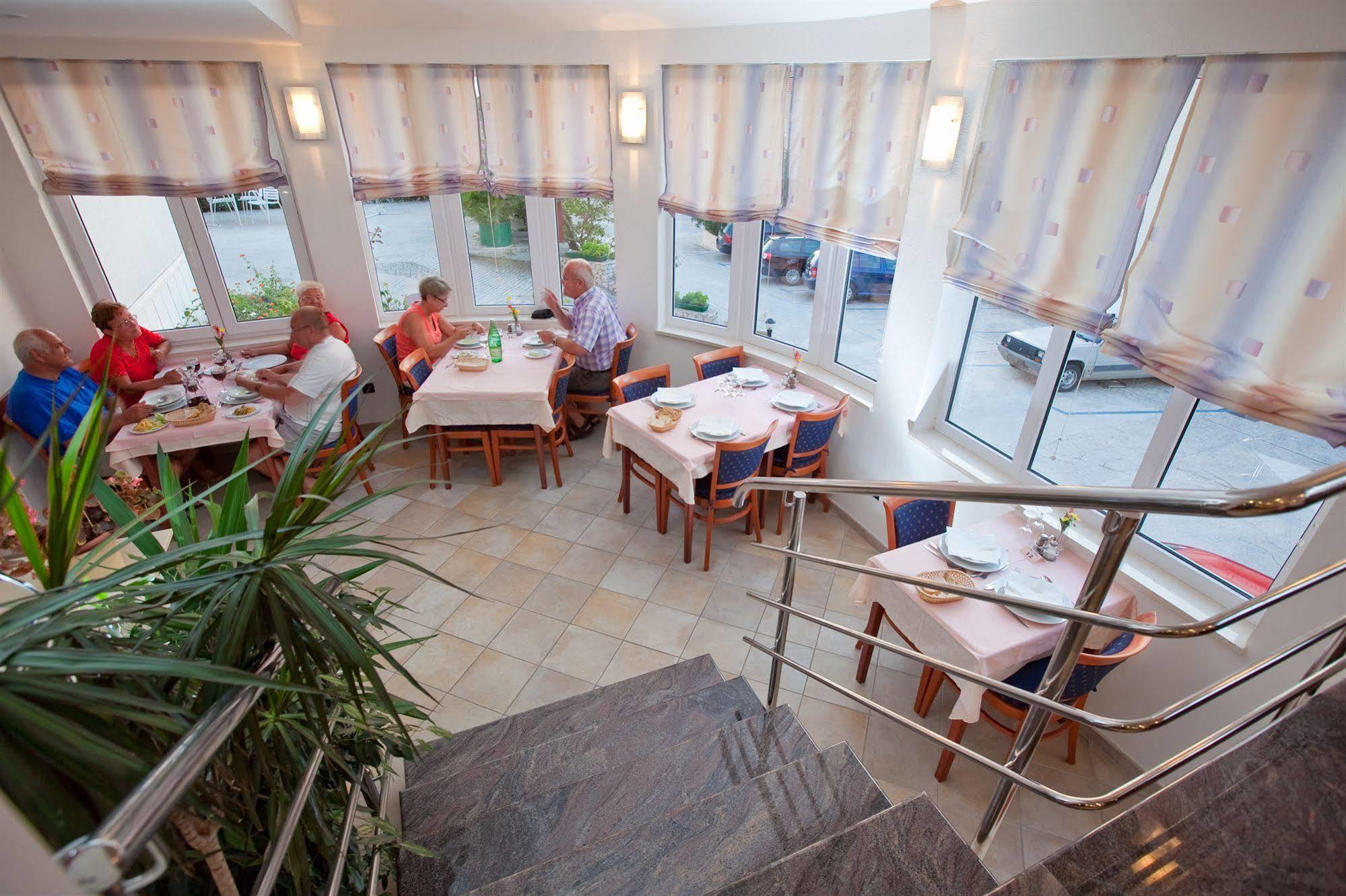 Villa Vinka Tucepi Luaran gambar